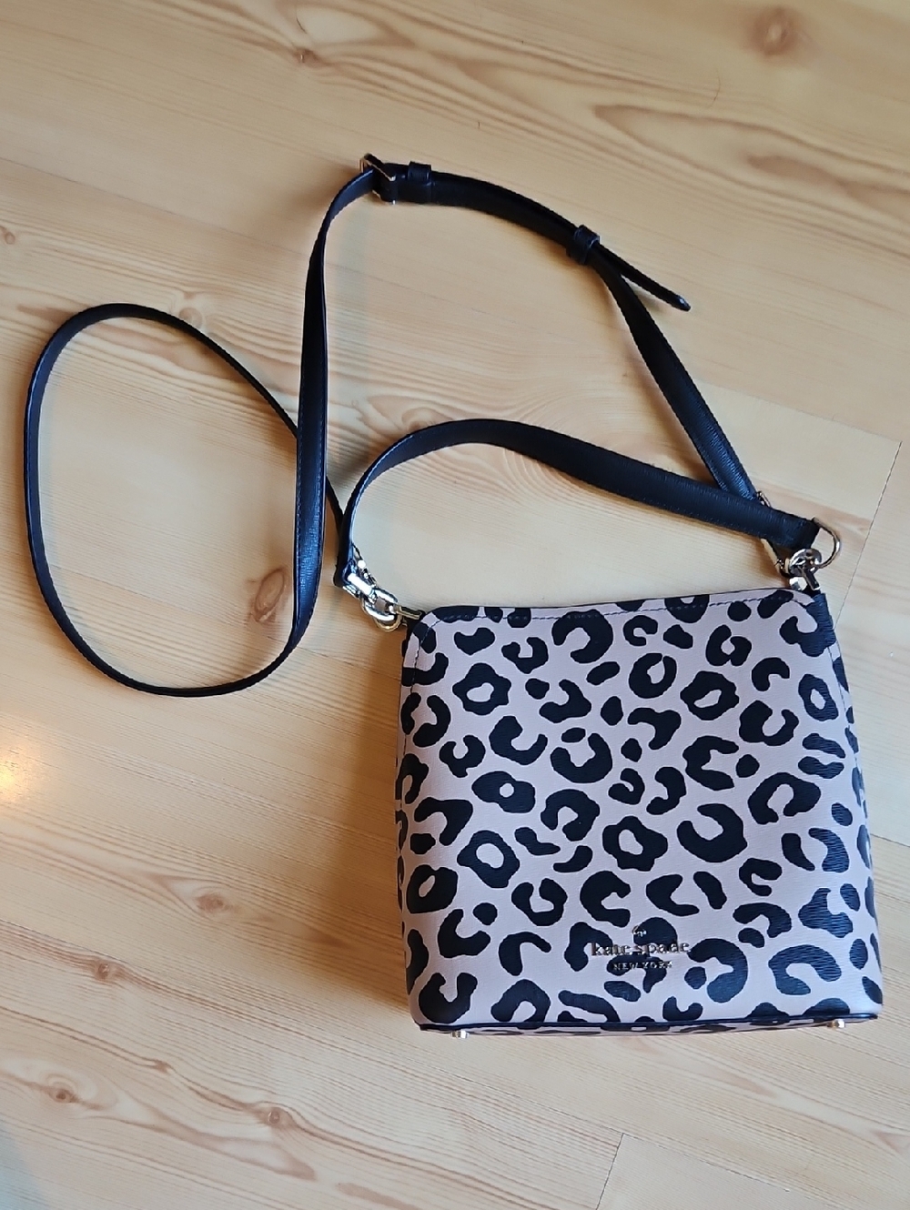 Kate Spade Leopard Print Crossbody Bag in Black & Cream